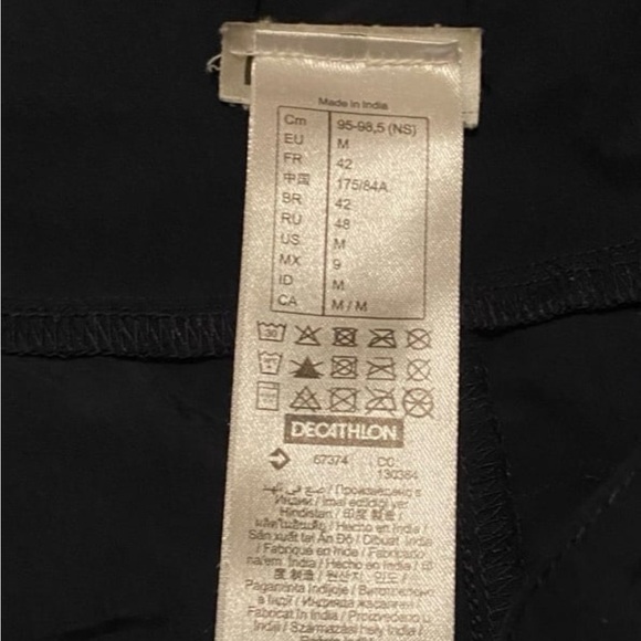 DECATHLON Men's Blue Hiking Shorts Size M - Picture 3 of 4